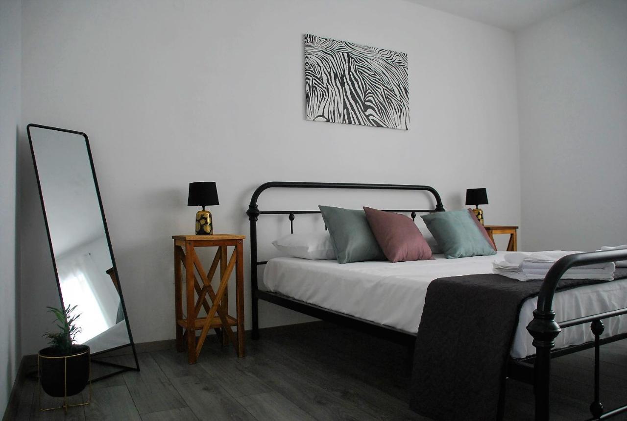 “tica” Apartment